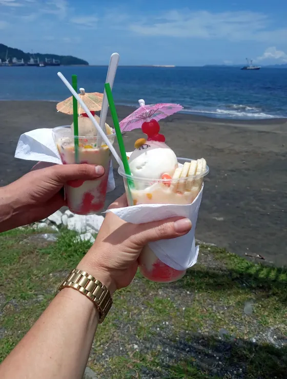 A tropical beach treat at Playa Caldera, Costa Rica