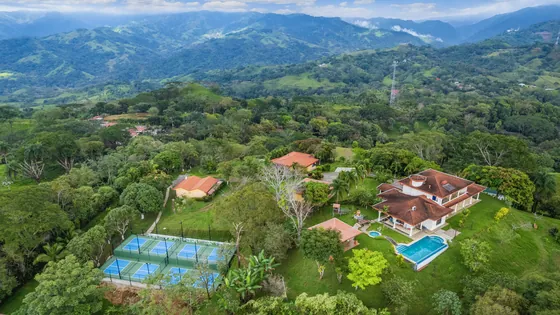 Weddings, pickleball, and retreats at Bella Vista Private Resort in Costa Rica — photo 6